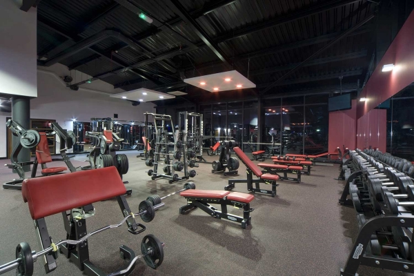 Mason UK Ltd - Gym with Free Weights & Machines